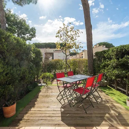Family-friendly Apt In * Agde